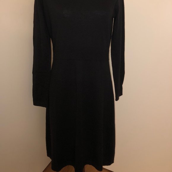 Old Navy Long-sleeve Sweater Dress - Picture 2 of 7